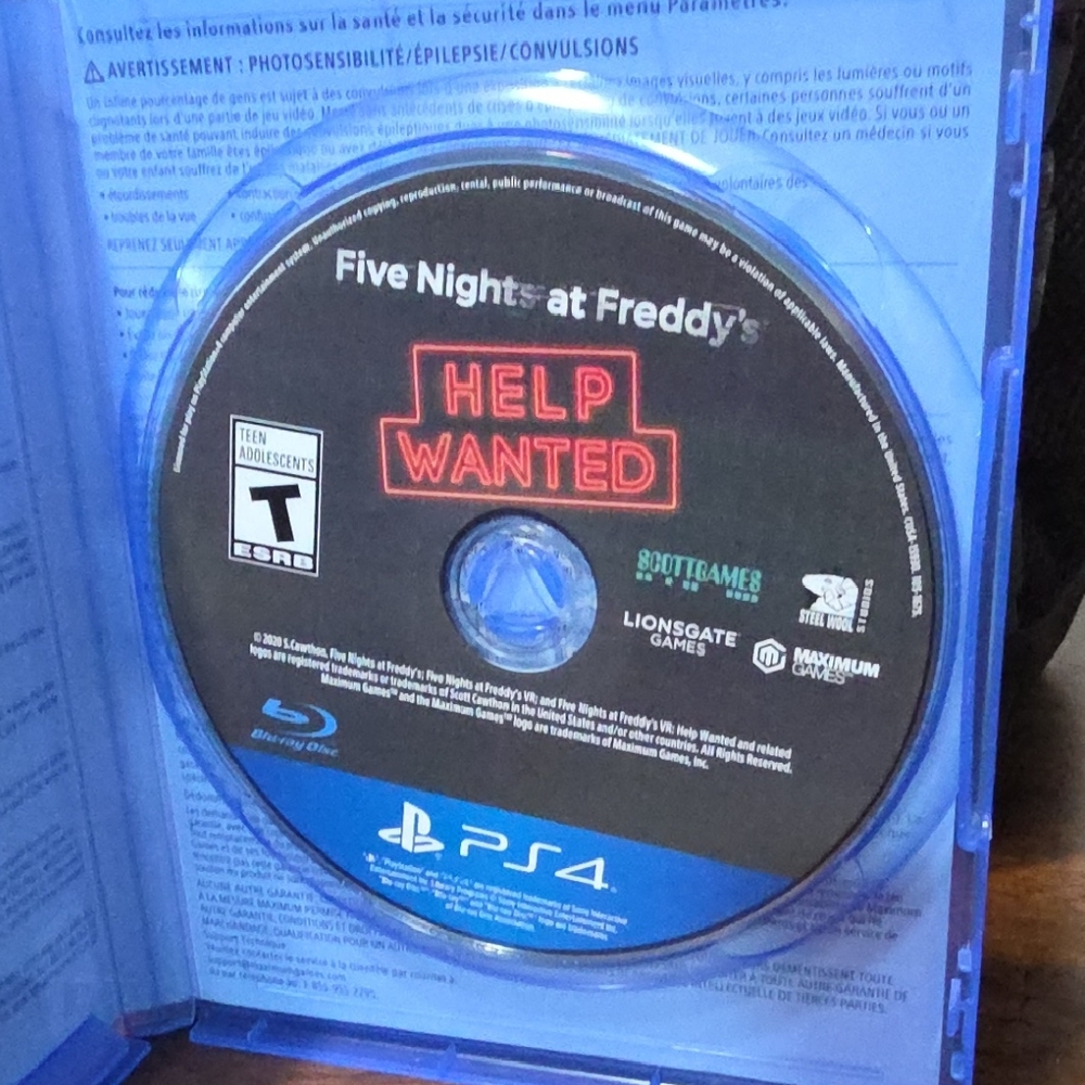 Sony PS4 Game Disc - Five Nights at Freddy's: Help Wanted - Black